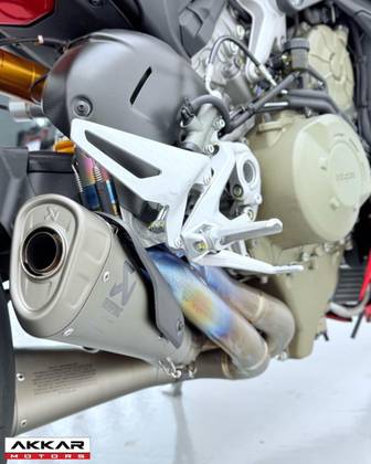 DUCATI STREETFIGHTER V4 S 